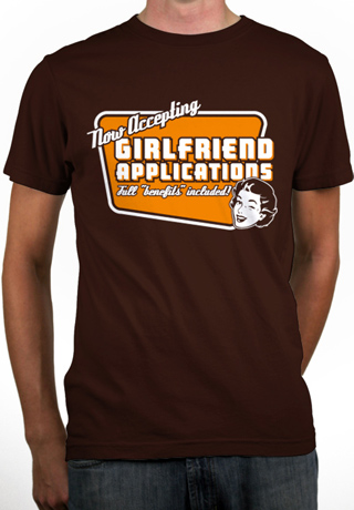 Now Accepting Girlfriend Applications Mens Organic T-Shirt